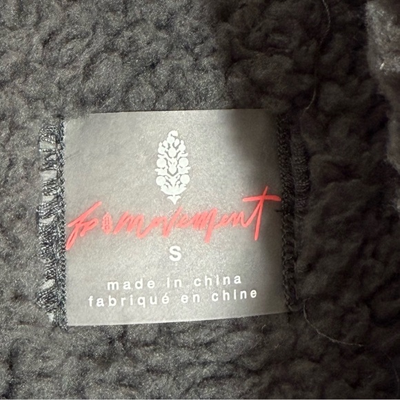 NWT Free People Movement Hit The Slopes Sequin Jacket S Silver Metallic Sherpa - Picture 8 of 16